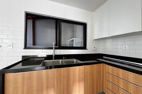 Cozinha de casa de condomínio à venda com 3 quartos, 300m² em Jacarepaguá, Rio de Janeiro