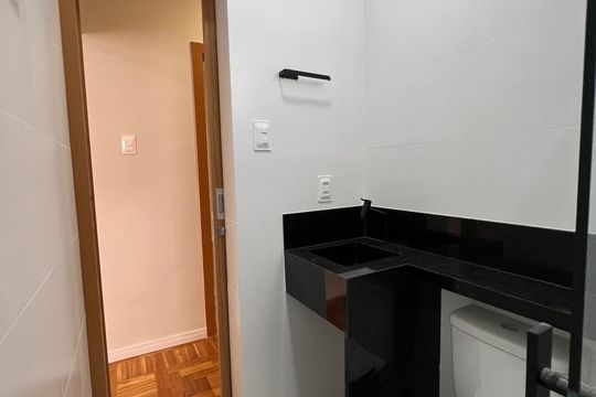 Apartamento à venda com 3 quartos, 80m² em Serra, Belo Horizonte