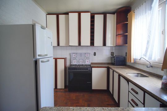 Cozinha de apartamento para alugar com 3 quartos, 208m² em Rondônia, Novo Hamburgo