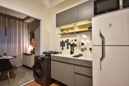 Cozinha de apartamento para alugar com 2 quartos, 29m² em Jardim Monte Kemel, São Paulo