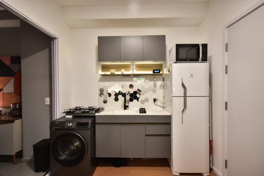 Cozinha de apartamento para alugar com 2 quartos, 29m² em Jardim Monte Kemel, São Paulo