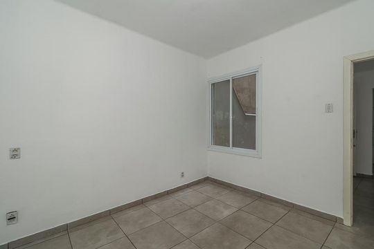 Quarto de apartamento à venda com 1 quarto, 52m² em São João, Porto Alegre