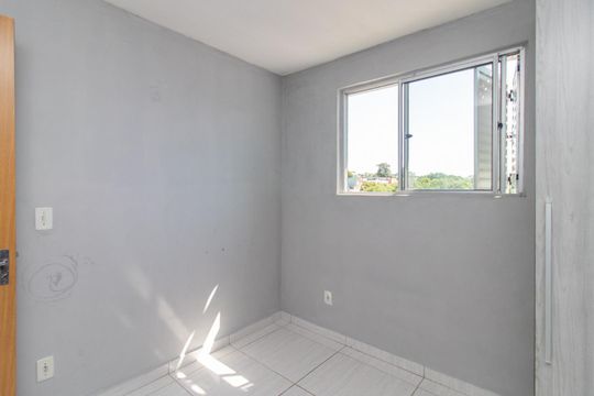Quarto 1 de apartamento à venda com 2 quartos, 38m² em Santa Tereza, Porto Alegre