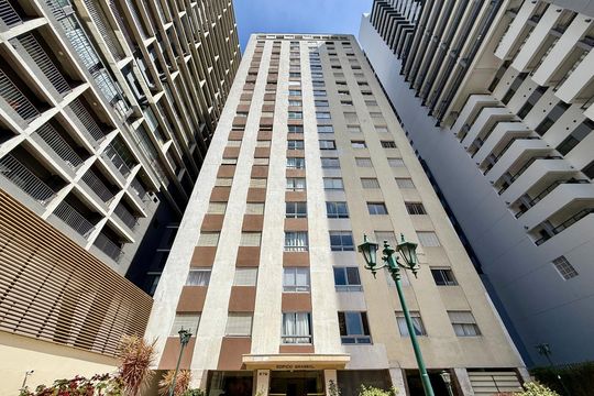 Fachada Bloco  de apartamento à venda com 2 quartos, 65m² em Santo Amaro, São Paulo