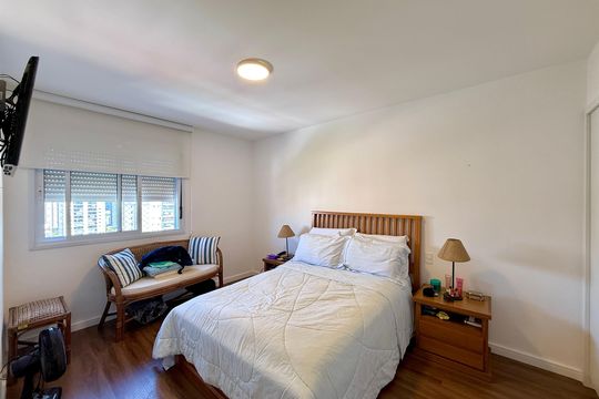 Quarto 2 de apartamento à venda com 2 quartos, 65m² em Santo Amaro, São Paulo