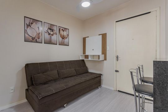 Apartamento à venda com 1 quarto, 43m² em São Sebastião, Porto Alegre