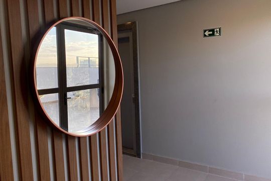 Sala de apartamento para alugar com 2 quartos, 43m² em Santo Cristo, Rio de Janeiro