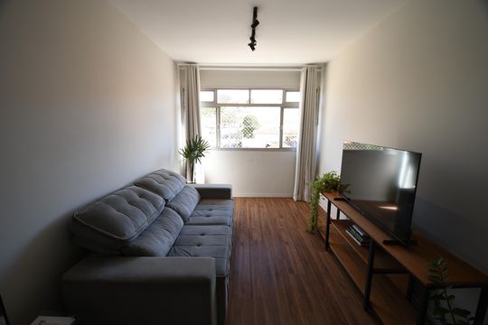 Sala de apartamento à venda com 2 quartos, 70m² em Vila Industrial (campinas), Campinas
