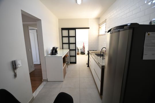 Cozinha de apartamento à venda com 2 quartos, 70m² em Vila Industrial (campinas), Campinas