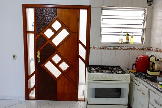 Cozinha de casa para alugar com 5 quartos, 374m² em Santa Maria, Osasco