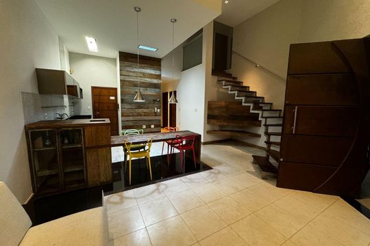 Sala de casa à venda com 4 quartos, 200m² em Vila Triangulo, Betim