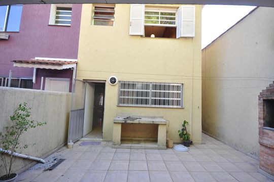 Quintal de casa à venda com 3 quartos, 125m² em Tucuruvi, São Paulo