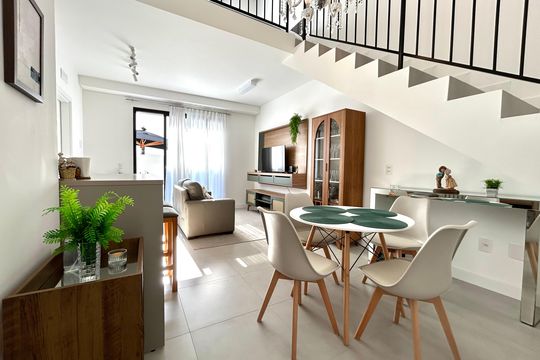 Apartamento para alugar com 1 quarto, 74m² em Centro, Florianópolis