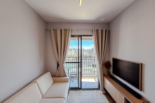 Sala de kitnet/studio para alugar com 1 quarto, 28m² em Liberdade, São Paulo