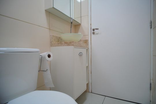 Banheiro Social de apartamento para alugar com 2 quartos, 42m² em Santos Dumont, São Leopoldo