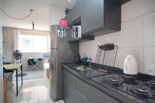 Cozinha de apartamento para alugar com 2 quartos, 42m² em Santos Dumont, São Leopoldo