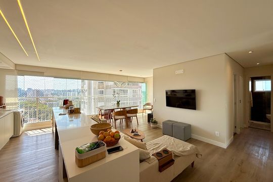 Apartamento à venda com 3 quartos, 81m² em Santo Amaro, São Paulo
