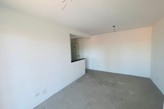 Sala de apartamento à venda com 2 quartos, 56m² em Vila Galvão, Guarulhos