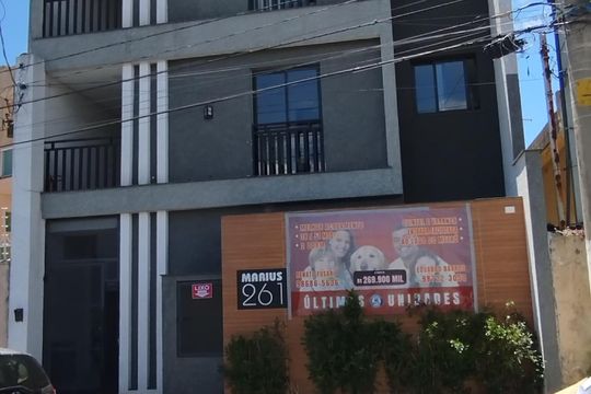 Fachada de apartamento para alugar com 2 quartos, 50m² em Vila Celeste, São Paulo