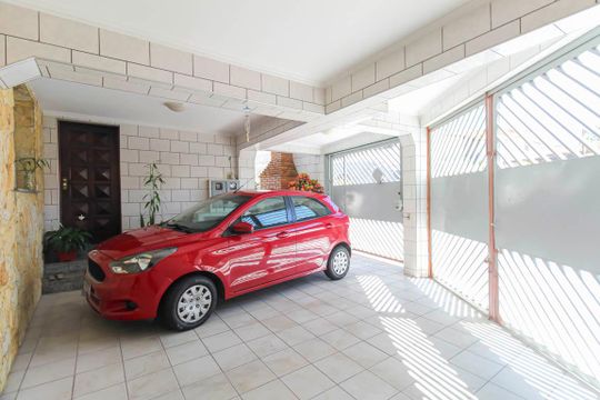 Garagem de casa para alugar com 1 quarto, 145m² em Vila Ema, São Paulo