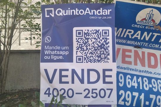 Fachada de casa de condomínio à venda com 3 quartos, 199m² em Jardim São Paulo, São Paulo