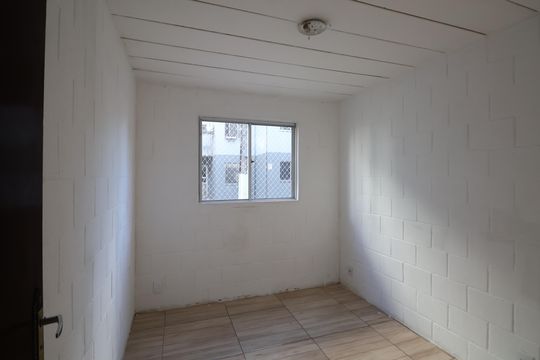 Quarto 2 de apartamento à venda com 2 quartos, 42m² em Estância Velha, Canoas