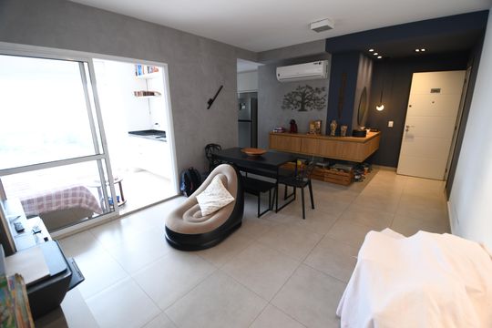 Apartamento à venda com 2 quartos, 82m² em Cambuí, Campinas