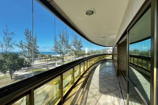 Varanda de apartamento à venda com 4 quartos, 247m² em Recreio dos Bandeirantes, Rio de Janeiro