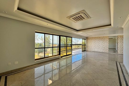Sala de apartamento à venda com 4 quartos, 247m² em Recreio dos Bandeirantes, Rio de Janeiro