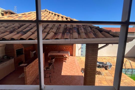 Casa à venda com 4 quartos, 280m² em Parque Alto Taquaral, Campinas