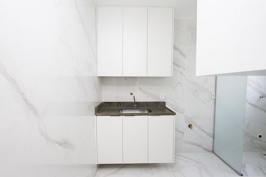 Cozinha de apartamento para alugar com 3 quartos, 65m² em Buritis, Belo Horizonte