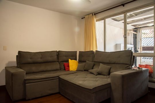 Sala 1 de casa à venda com 3 quartos, 300m² em Planalto Paulista, São Paulo