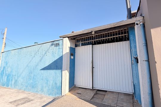 Fachada de casa para alugar com 3 quartos, 350m² em Jardim America I, Várzea Paulista