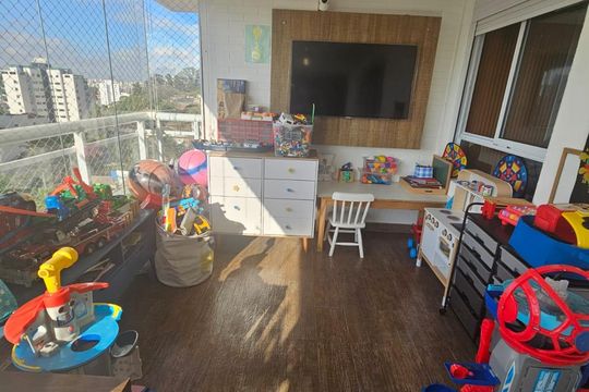 varanda de apartamento à venda com 3 quartos, 200m² em Santa Teresinha, São Paulo