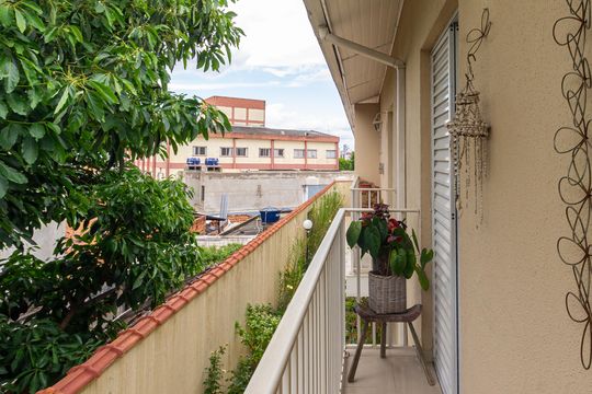 Varanda da Suíte  de casa de condomínio para alugar com 2 quartos, 150m² em Chácara Santo Antônio (zona Leste), São Paulo