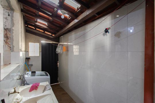 Área de Serviço de casa à venda com 5 quartos, 440m² em Santa Amelia, Belo Horizonte