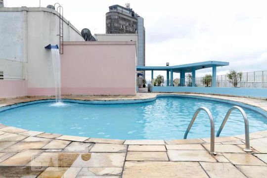 Área comum - Piscina de apartamento para alugar com 1 quarto, 63m² em República, São Paulo