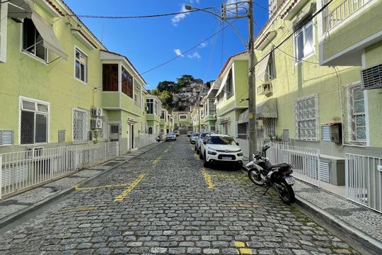 Área comum de casa para alugar com 2 quartos, 120m² em Tijuca, Rio de Janeiro