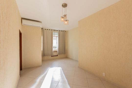 Casa para alugar com 2 quartos, 120m² em Tijuca, Rio de Janeiro