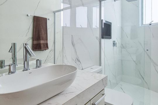 Banheiro da Suíte 3 de casa de condomínio à venda com 4 quartos, 464m² em Parque Terra Nova Ii, São Bernardo do Campo