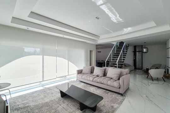 Sala de casa de condomínio à venda com 4 quartos, 464m² em Parque Terra Nova Ii, São Bernardo do Campo