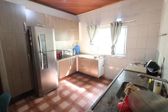 Cozinha de casa à venda com 3 quartos, 100m² em Jardim das Flores, Osasco