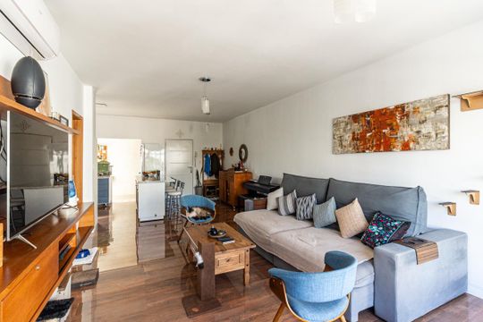 Sala de apartamento à venda com 3 quartos, 95m² em Vila Buarque, São Paulo