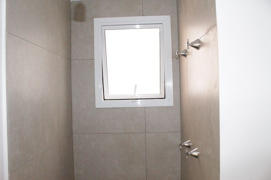 Banheiro de kitnet/studio à venda com 1 quarto, 29m² em Vila Buarque, São Paulo