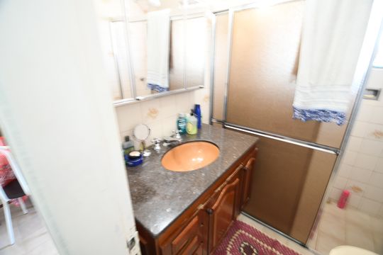 Banheiro 2 de casa à venda com 3 quartos, 250m² em Jardim Eulina, Campinas
