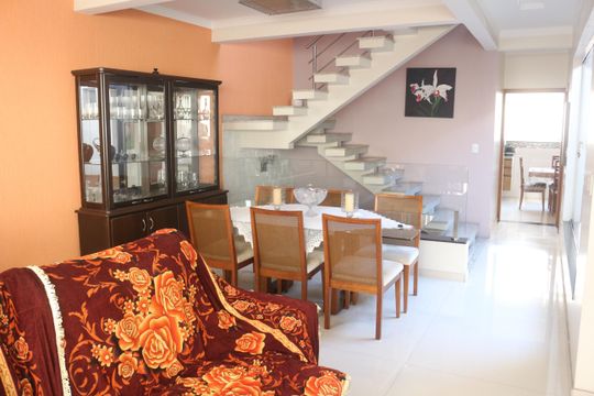 Sala de casa à venda com 3 quartos, 306m² em Cerâmica, São Caetano do Sul