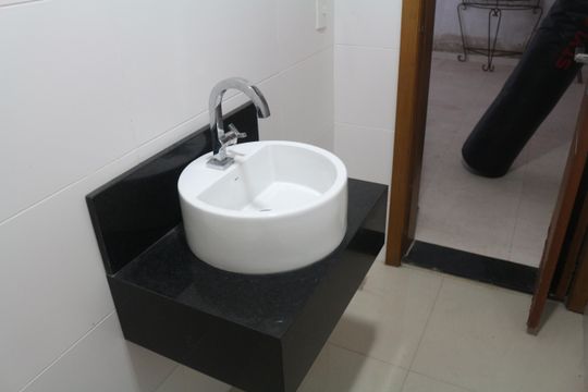 Lavabo 1 de casa à venda com 3 quartos, 306m² em Cerâmica, São Caetano do Sul