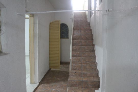Quintal de casa para alugar com 1 quarto, 100m² em Santa Maria, São Caetano do Sul