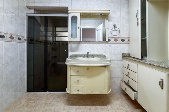 Apartamento à venda com 3 quartos, 130m² em Pinheiros, São Paulo