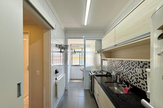 Cozinha de apartamento para alugar com 1 quarto, 43m² em Vila Cruzeiro, São Paulo